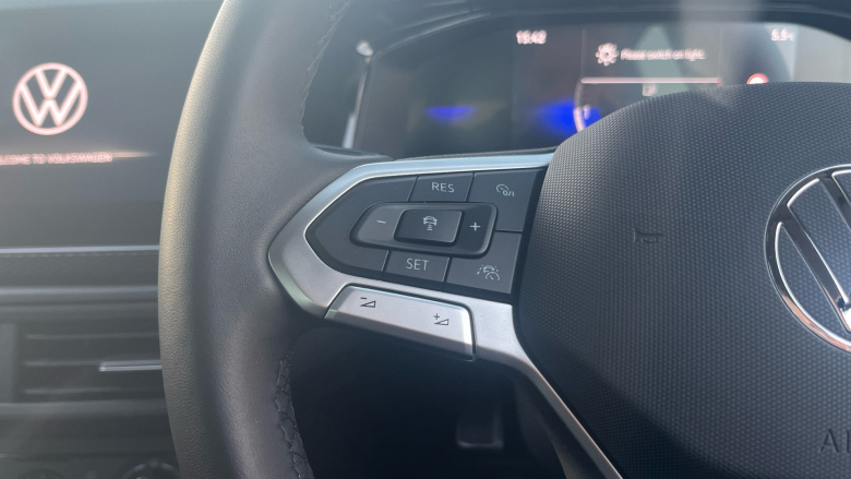 Volkswagen Polo 1.0 TSI Life 5dr Petrol Hatchback